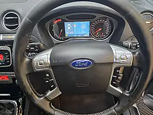 Used 2010 Ford S-Max Titanium Silver - Interior and Exterior details 9