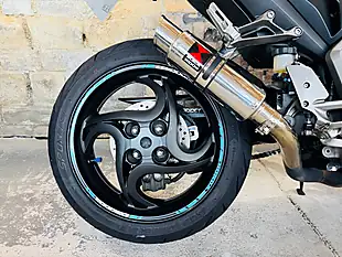 Used 2010 Honda CB1000R R9 Silver - Interior and Exterior details 10