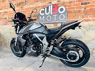 Used 2010 Honda CB1000R R9 Silver - Interior and Exterior details 13