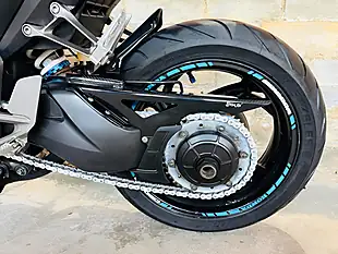 Used 2010 Honda CB1000R R9 Silver - Interior and Exterior details 17