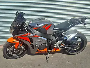 Used 2010 Honda Cbr Silver - Interior and Exterior details 6