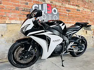 Used 2010 Honda Cbr1000rr Fireblade Rr a Black - Interior and Exterior details 12