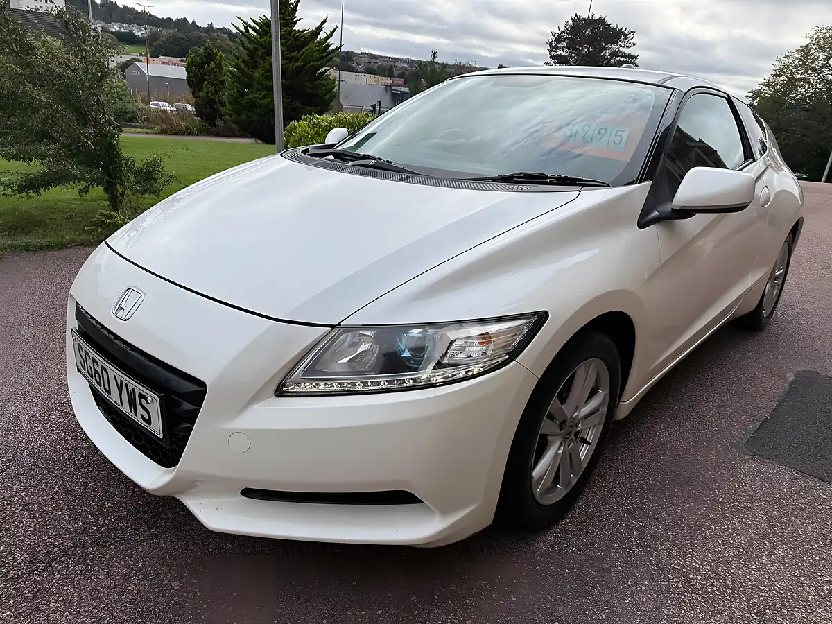 Used 2010 Honda Cr-Z Sport White - Interior and Exterior details 2