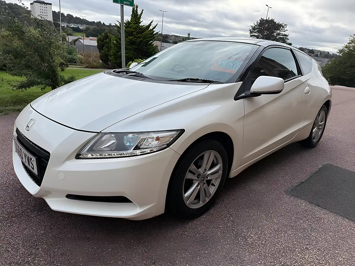 Used 2010 Honda Cr-Z Sport White - Interior and Exterior details 3