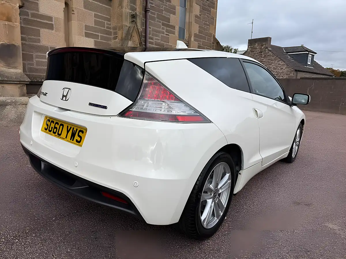 Used 2010 Honda Cr-Z Sport White - Interior and Exterior details 5