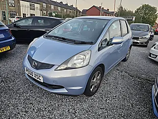 Used 2010 Honda Jazz Es Blue - Interior and Exterior details 3