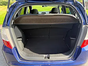 Used 2010 Honda Jazz Ex Blue - Interior and Exterior details 16