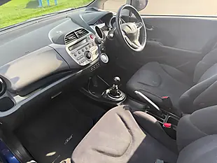 Used 2010 Honda Jazz Ex Blue - Interior and Exterior details 17