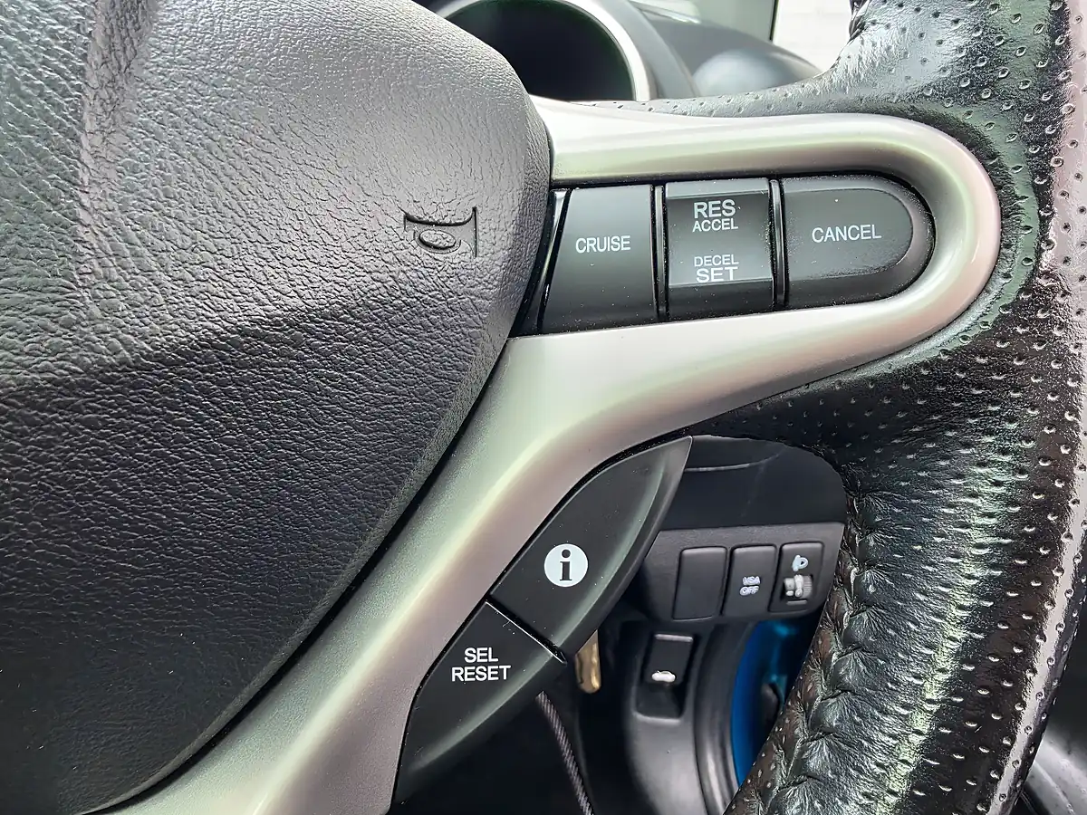 Used 2010 Honda Jazz Ex I-Shift Blue - Interior and Exterior details 11