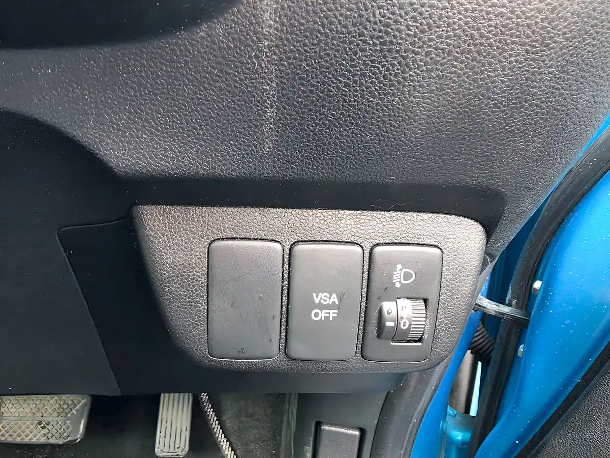 Used 2010 Honda Jazz Ex I-Shift Blue - Interior and Exterior details 12