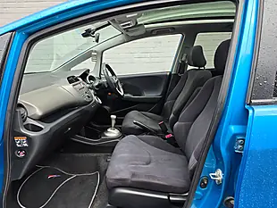 Used 2010 Honda Jazz Ex I-Shift Blue - Interior and Exterior details 13