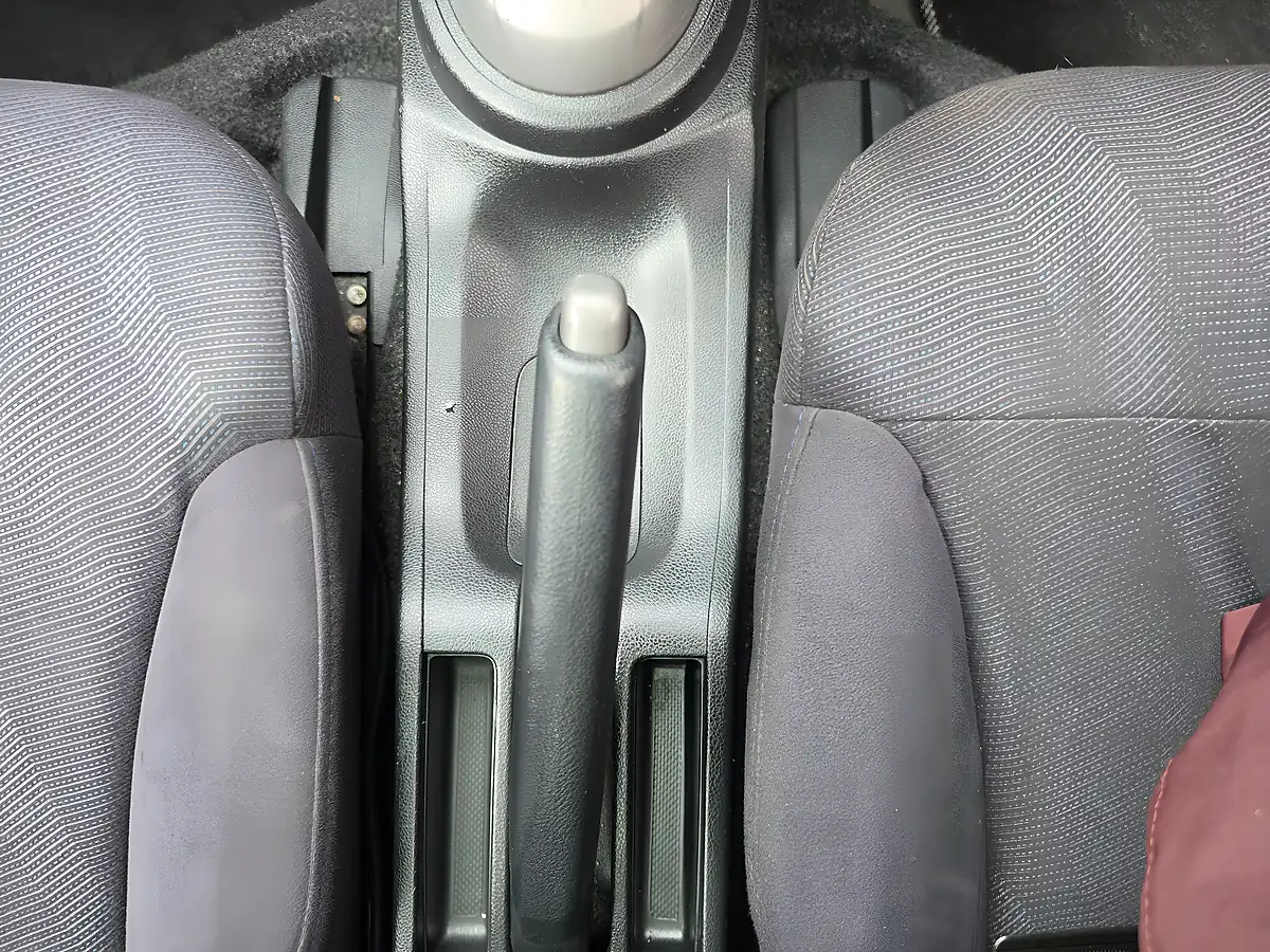 Used 2010 Honda Jazz Ex I-Shift Blue - Interior and Exterior details 18