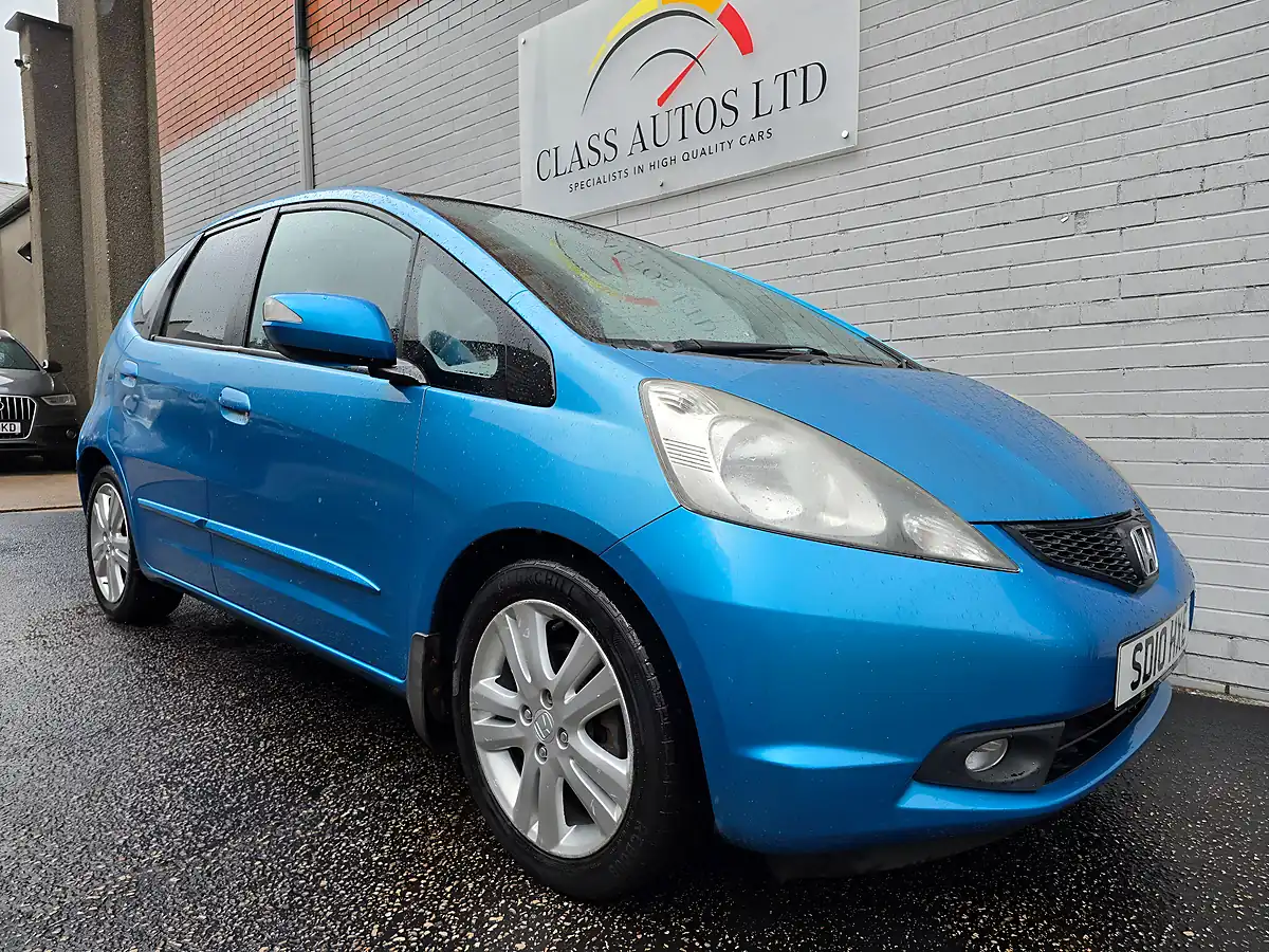 Used 2010 Honda Jazz Ex I-Shift Blue - Interior and Exterior details 5