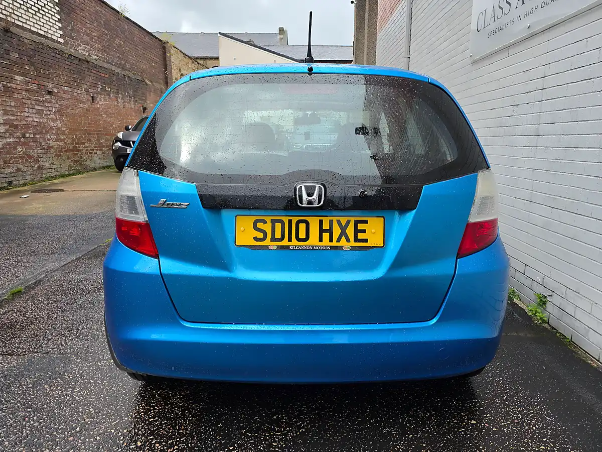 Used 2010 Honda Jazz Ex I-Shift Blue - Interior and Exterior details 7