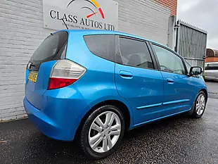 Used 2010 Honda Jazz Ex I-Shift Blue - Interior and Exterior details 9