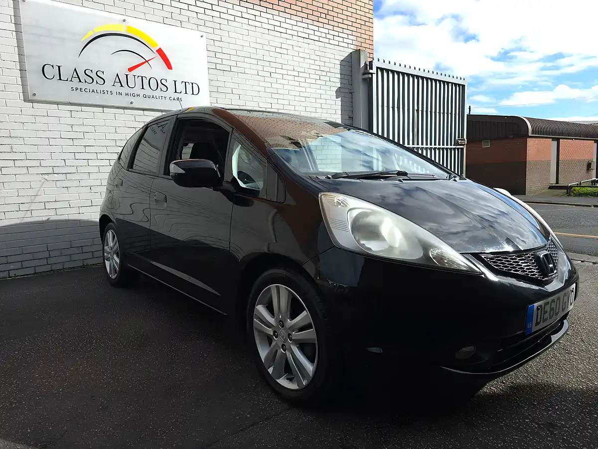 Used 2010 Honda Jazz Ex I Shift Euro 5 Black - Interior and Exterior details 2