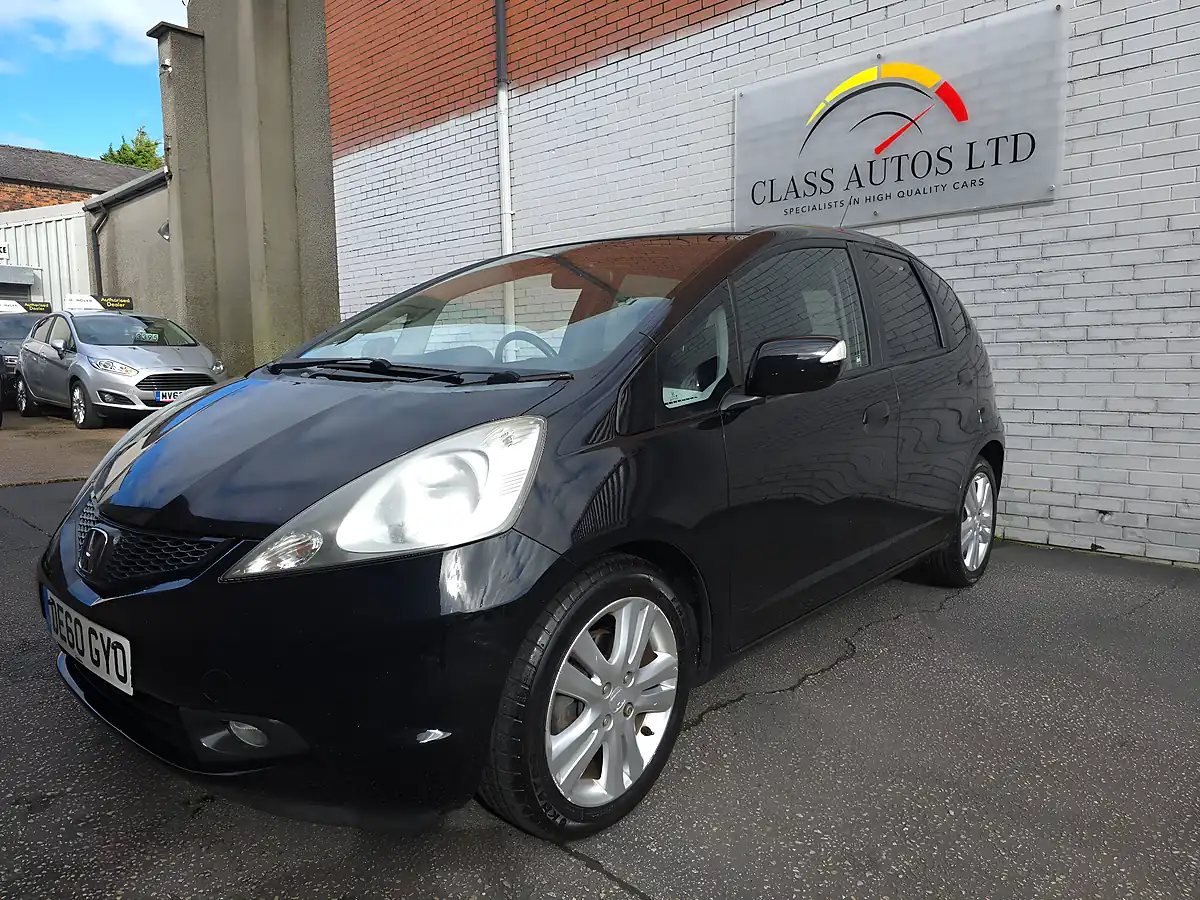 Used 2010 Honda Jazz Ex I Shift Euro 5 Black - Interior and Exterior details 7