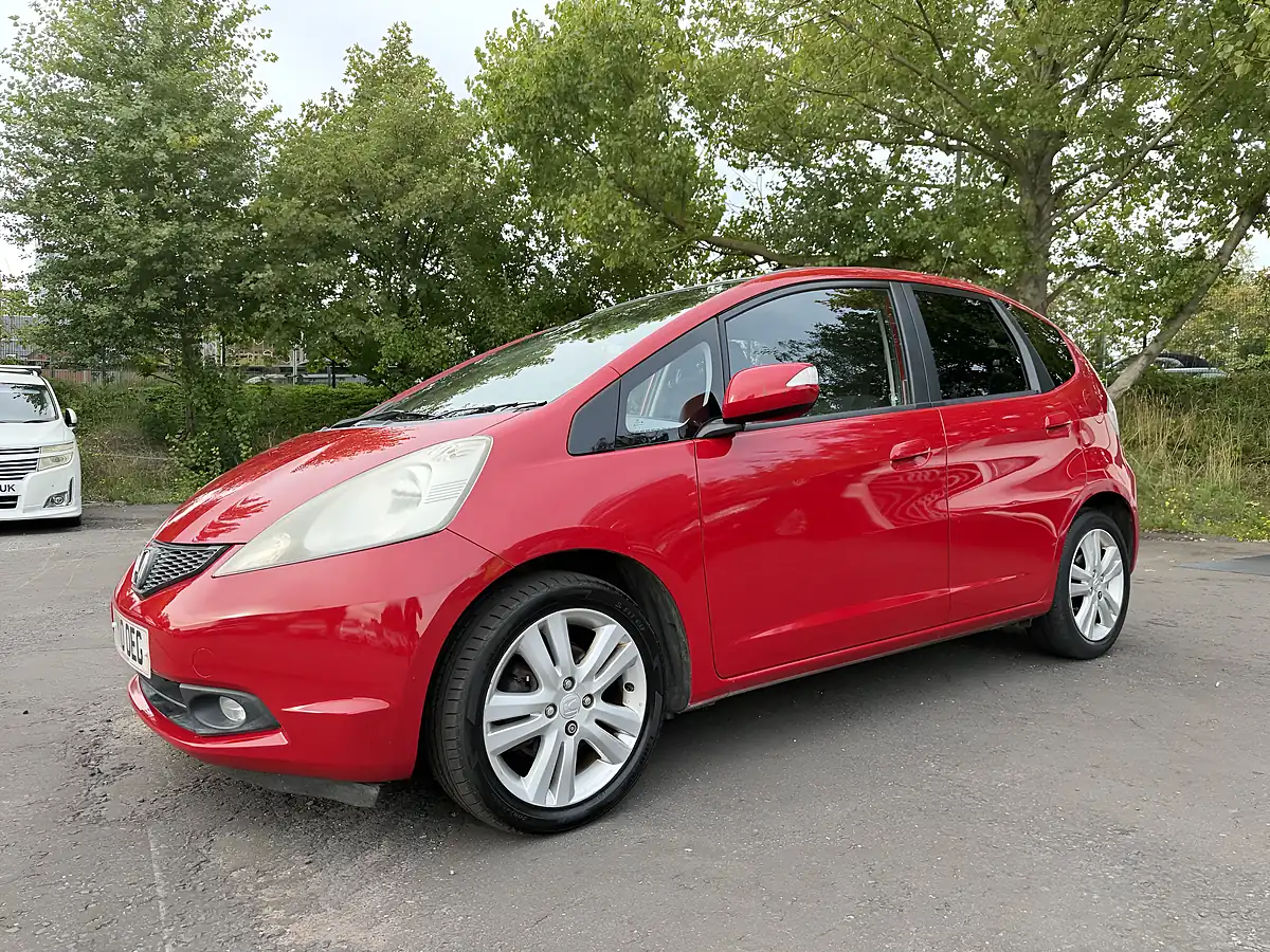 Used 2010 Honda Jazz Ex Red - Interior and Exterior details 2
