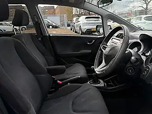 Used 2010 Honda Jazz Ex Silver - Interior and Exterior details 7