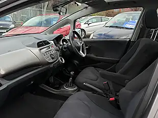 Used 2010 Honda Jazz Ex Silver - Interior and Exterior details 8