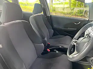 Used 2010 Honda Jazz S Silver - Interior and Exterior details 18