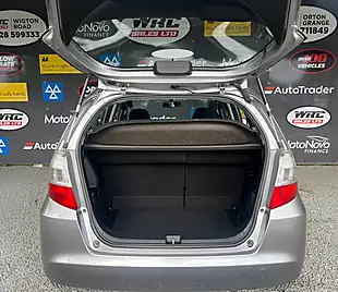 Used 2010 Honda Jazz S Silver - Interior and Exterior details 8
