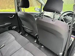 Used 2010 Honda Jazz Si Silver - Interior and Exterior details 15