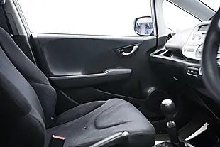 Used 2010 Honda Jazz Si Silver - Interior and Exterior details 16