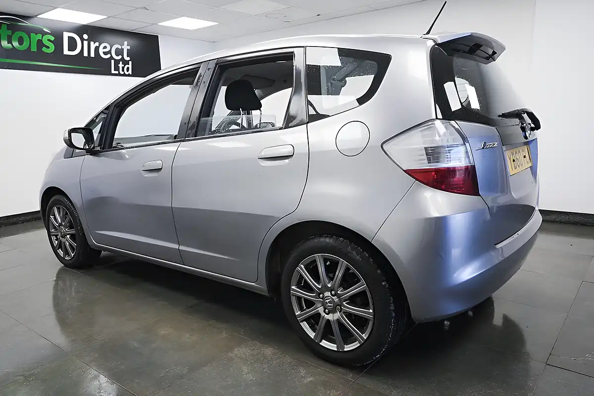 Used 2010 Honda Jazz Si Silver - Interior and Exterior details 6