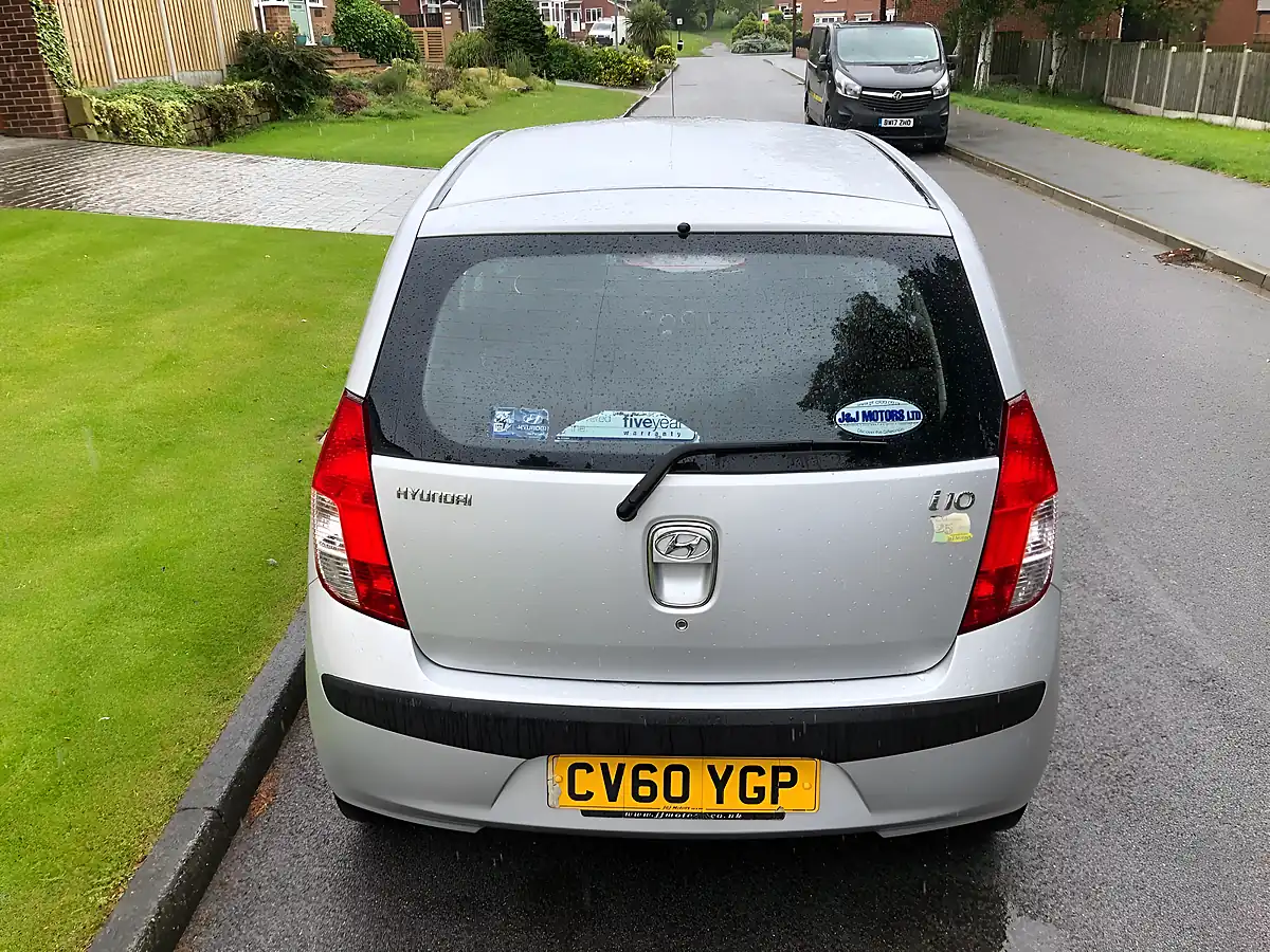 Used 2010 Hyundai i10 Classic - Interior and Exterior details 14