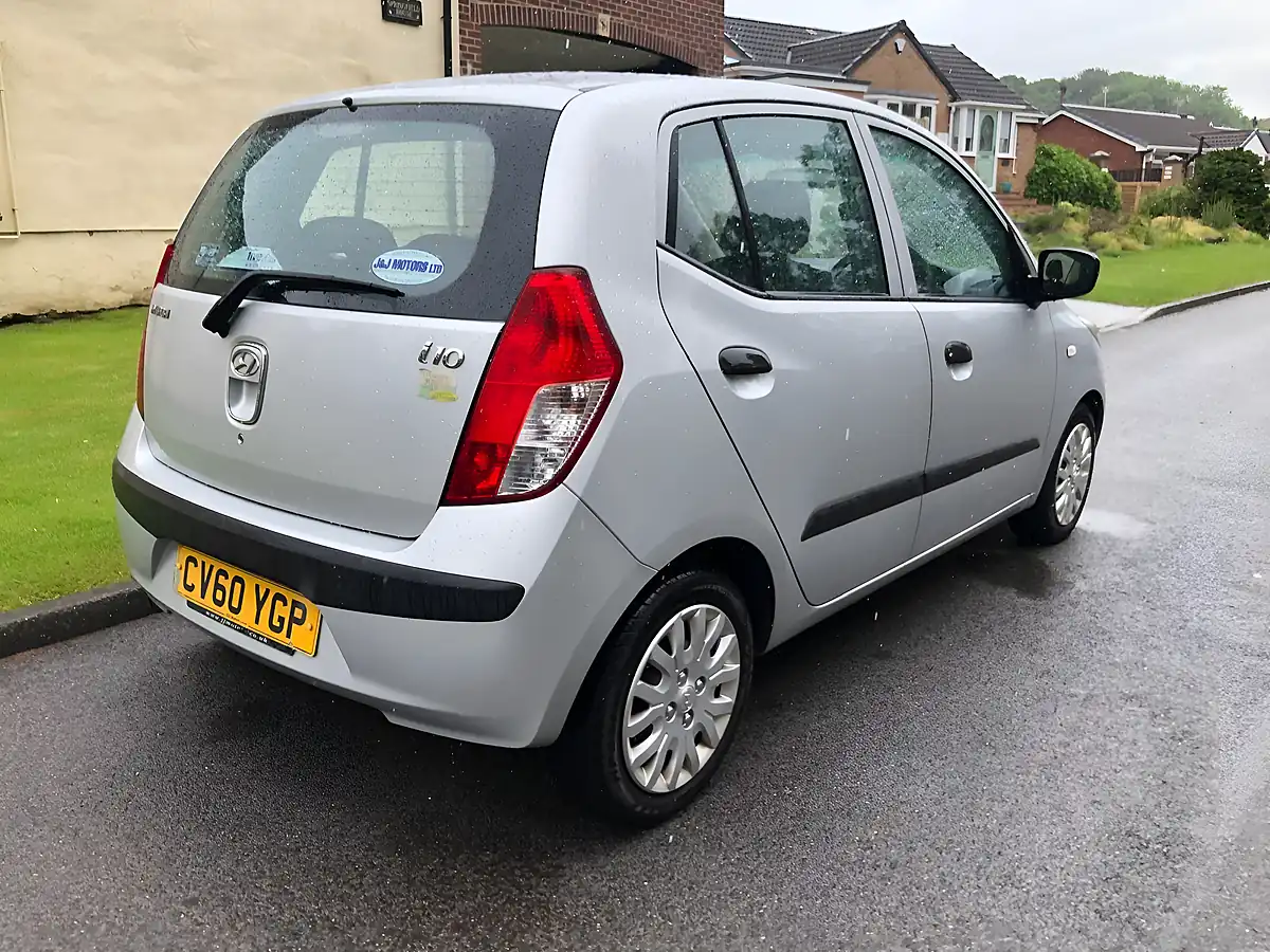 Used 2010 Hyundai i10 Classic - Interior and Exterior details 2