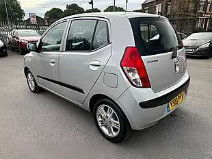Used 2010 Hyundai i10 Comfort Silver - Interior and Exterior details 10