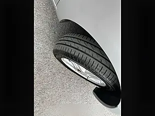 Used 2010 Hyundai i10 Comfort Silver - Interior and Exterior details 13