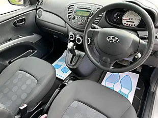 Used 2010 Hyundai i10 Comfort Silver - Interior and Exterior details 2