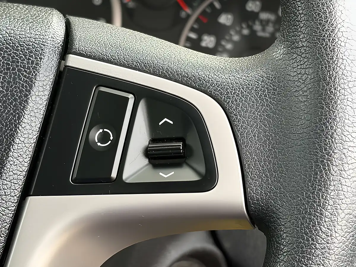Used 2010 Hyundai i20 Comfort Blue - Interior and Exterior details 11