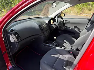 Used 2010 Hyundai I30 Edition Red - Interior and Exterior details 15