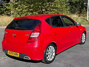 Used 2010 Hyundai I30 Edition Red - Interior and Exterior details 6