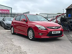Used 2010 Hyundai I30 Edition Red - Interior and Exterior details 3