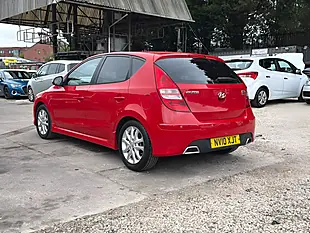 Used 2010 Hyundai I30 Edition Red - Interior and Exterior details 4