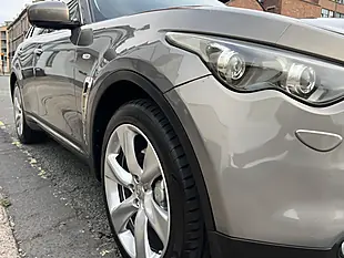 Used 2010 Infiniti Fx GT Premium Beige - Interior and Exterior details 14