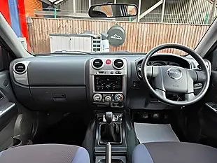 Used 2010 Isuzu Rodeo Denver Max Lwb D/C Black - Interior and Exterior details 10