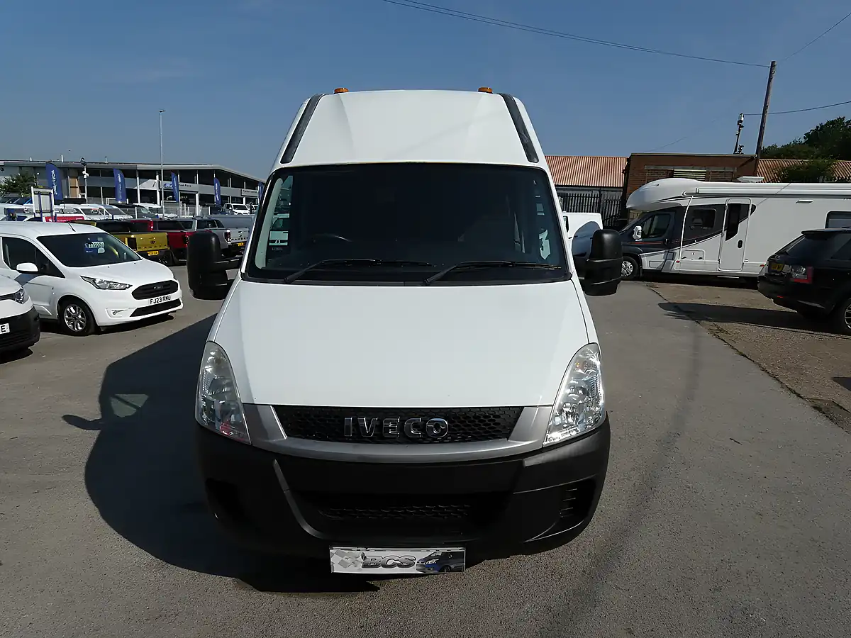 Used 2010 Iveco Daily 35C11 L2H2 Mwb White - Interior and Exterior details 11