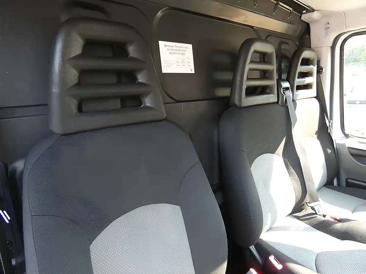 Used 2010 Iveco Daily 35C11 L2H2 Mwb White - Interior and Exterior details 15