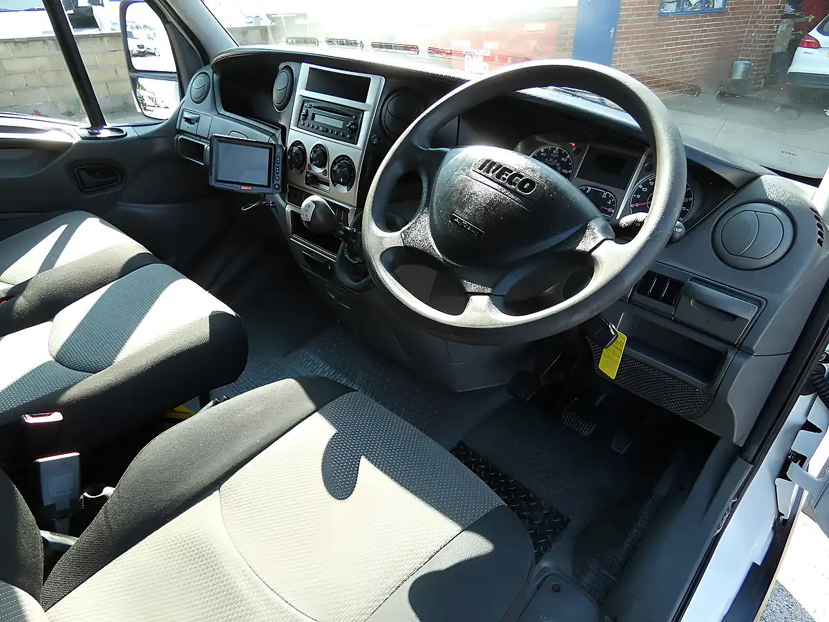 Used 2010 Iveco Daily 35C11 L2H2 Mwb White - Interior and Exterior details 16