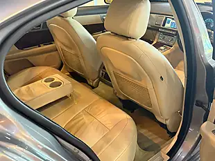 Used 2010 Jaguar Xf Luxury Grey - Interior and Exterior details 11