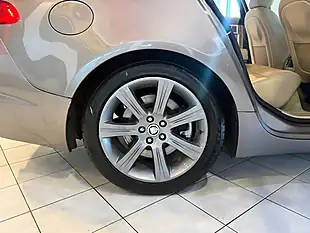 Used 2010 Jaguar Xf Luxury Grey - Interior and Exterior details 19