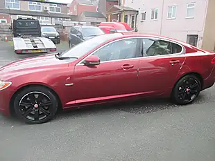 Used 2010 Jaguar Xf Luxury Red - Interior and Exterior details 6