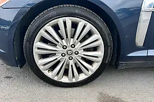 Used 2010 Jaguar Xf Premium Luxury Blue - Interior and Exterior details 10