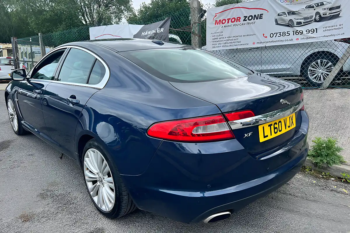Used 2010 Jaguar Xf Premium Luxury Blue - Interior and Exterior details 6