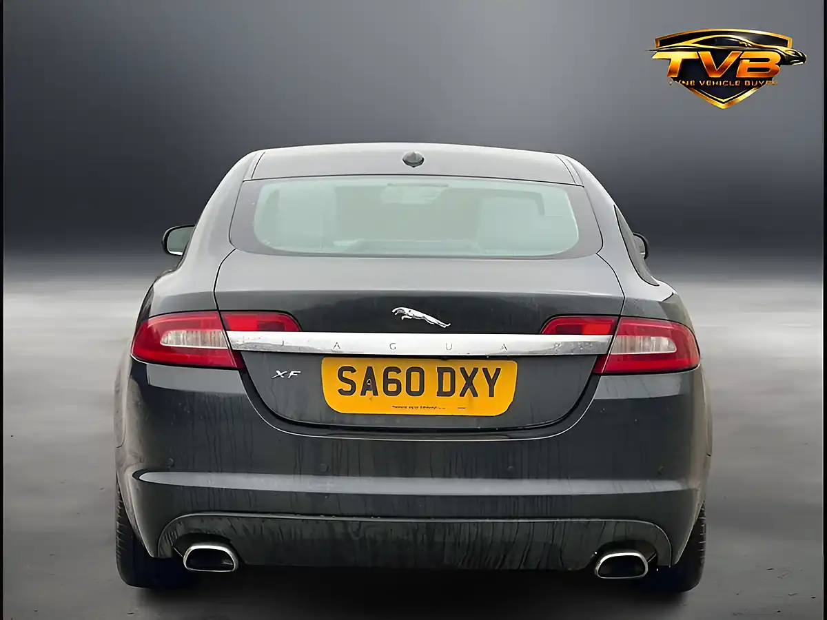 Used 2010 Jaguar Xf Premium Luxury Grey - Interior and Exterior details 5